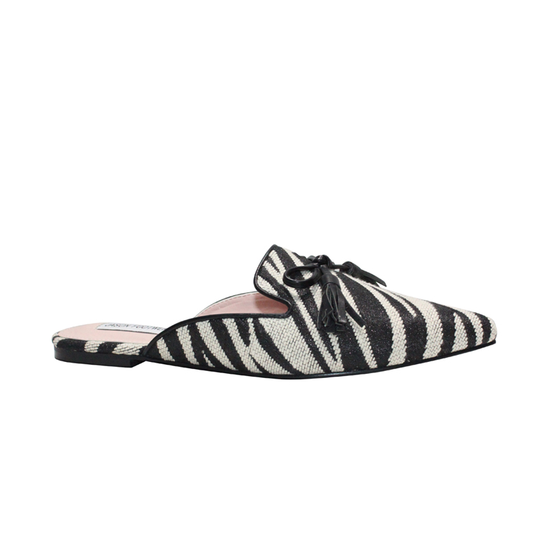 2020 Fashion OEM zebra Upper Pointed Women Ballerina Flats