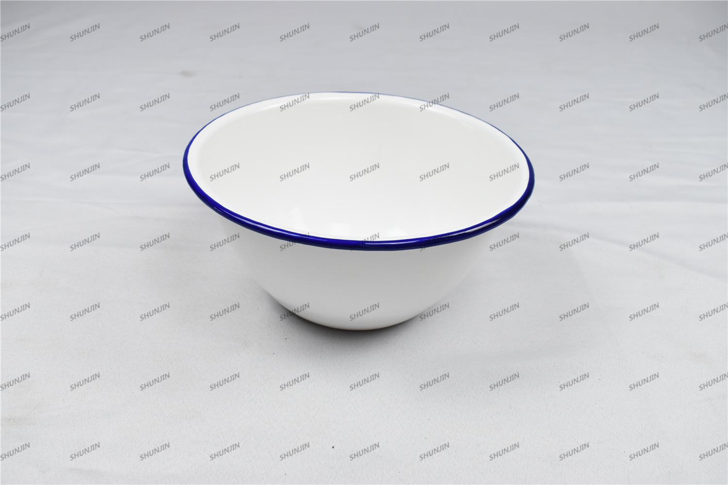 enamel storage bowl with rolled edge