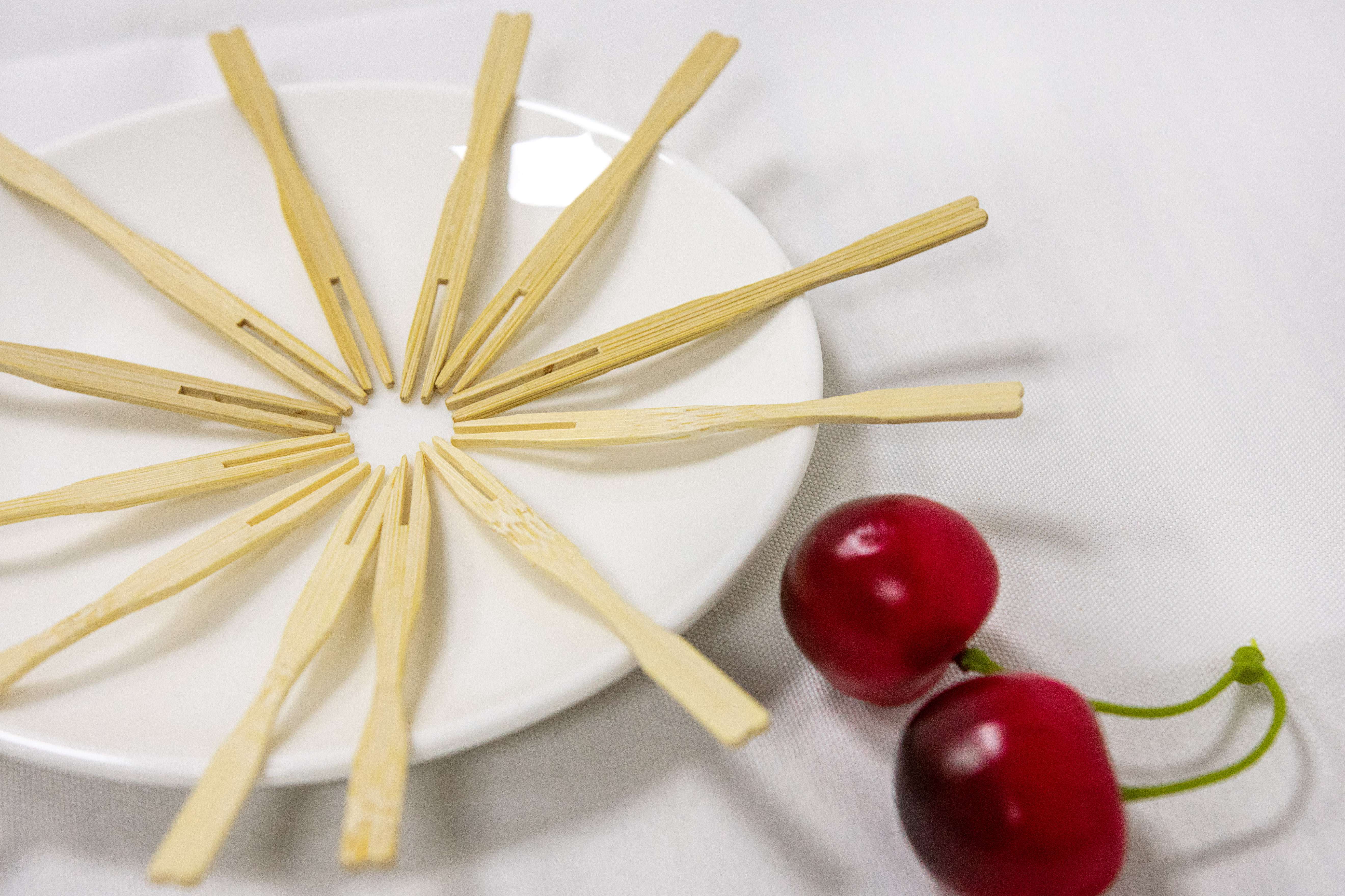 bamboo fruit fork skewer