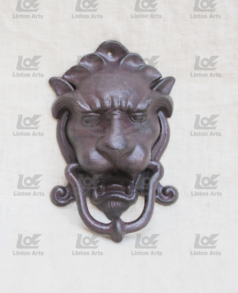 door knocker