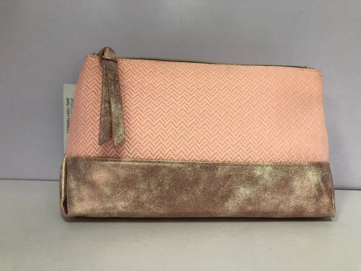 Dongguan An Xiangrui Handbag Co.,Ltd – vestido de noche 3