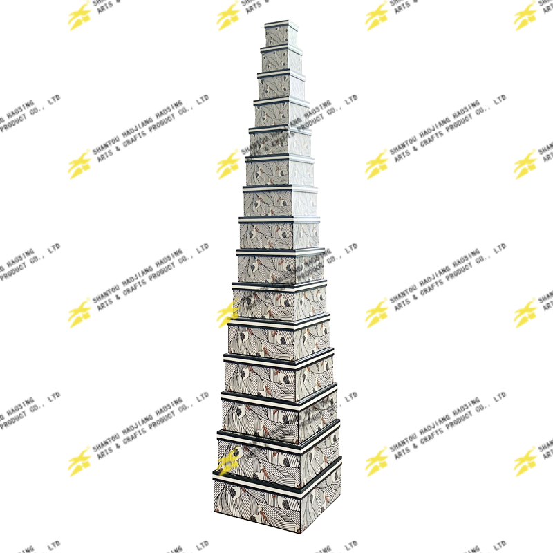 Square Box Without Accessories Set Of 15