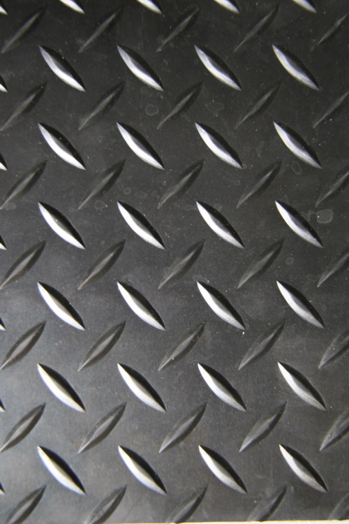 Rhomboid matting