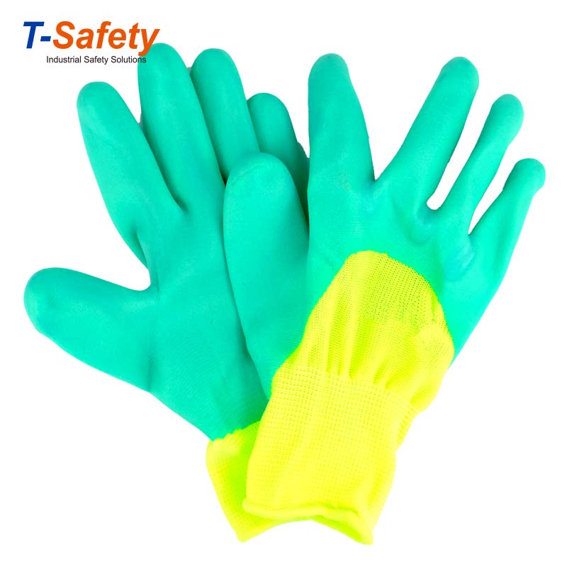 10 Gauge polyester knitted with 3/4 latex foam coated gloves