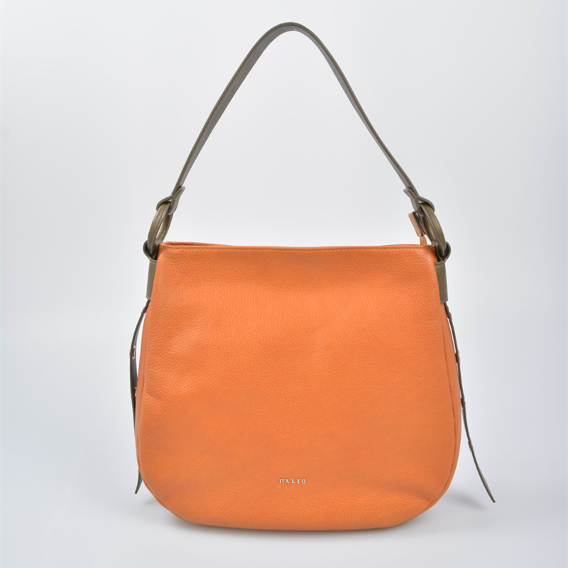 leather handbag/hobo bag