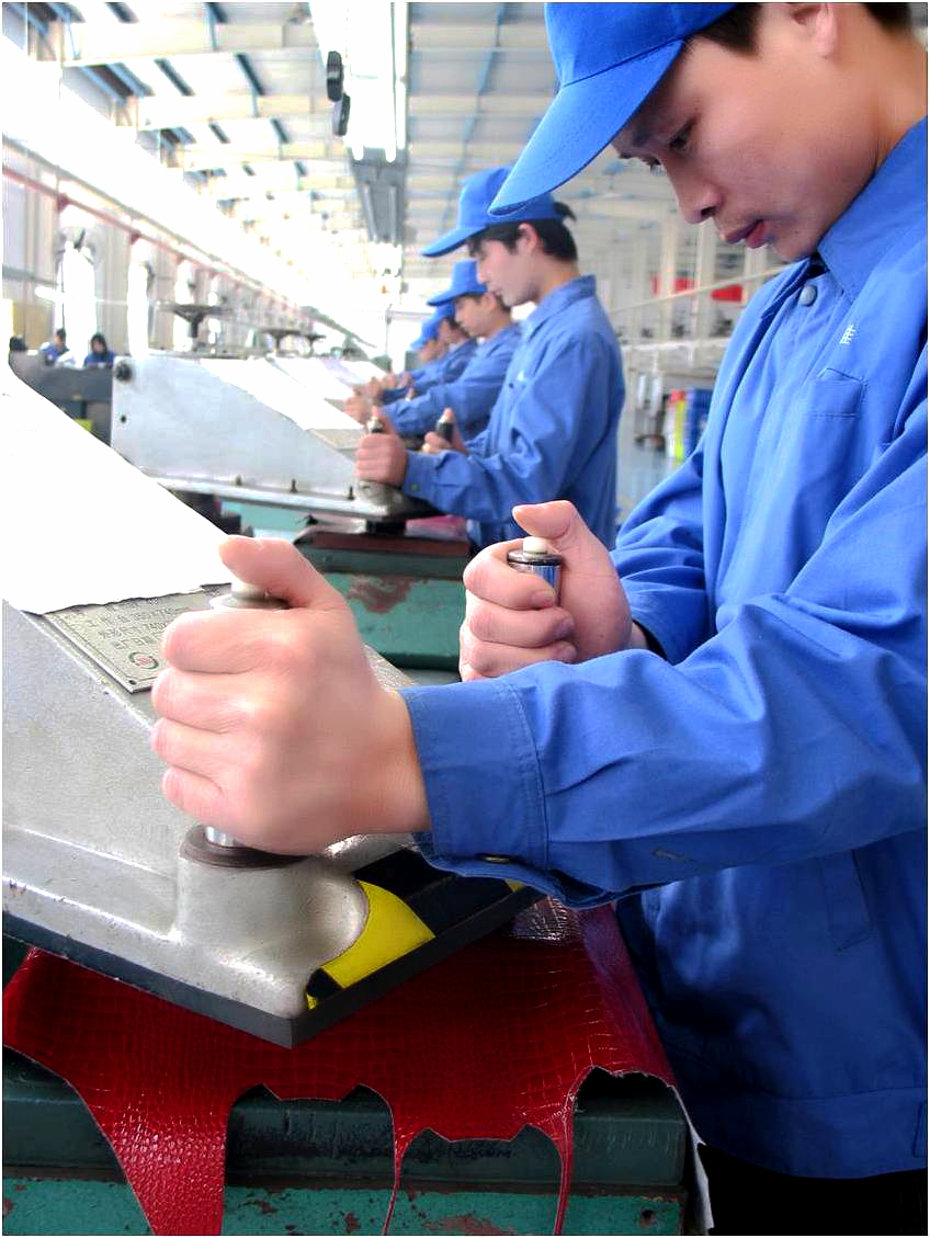 Wuhan Dianya Fashion Business Leather Goods Co., Ltd. – Photos produits 3