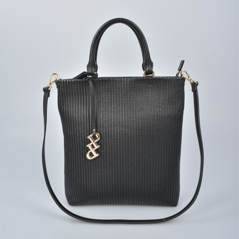leather handbag/tote bag