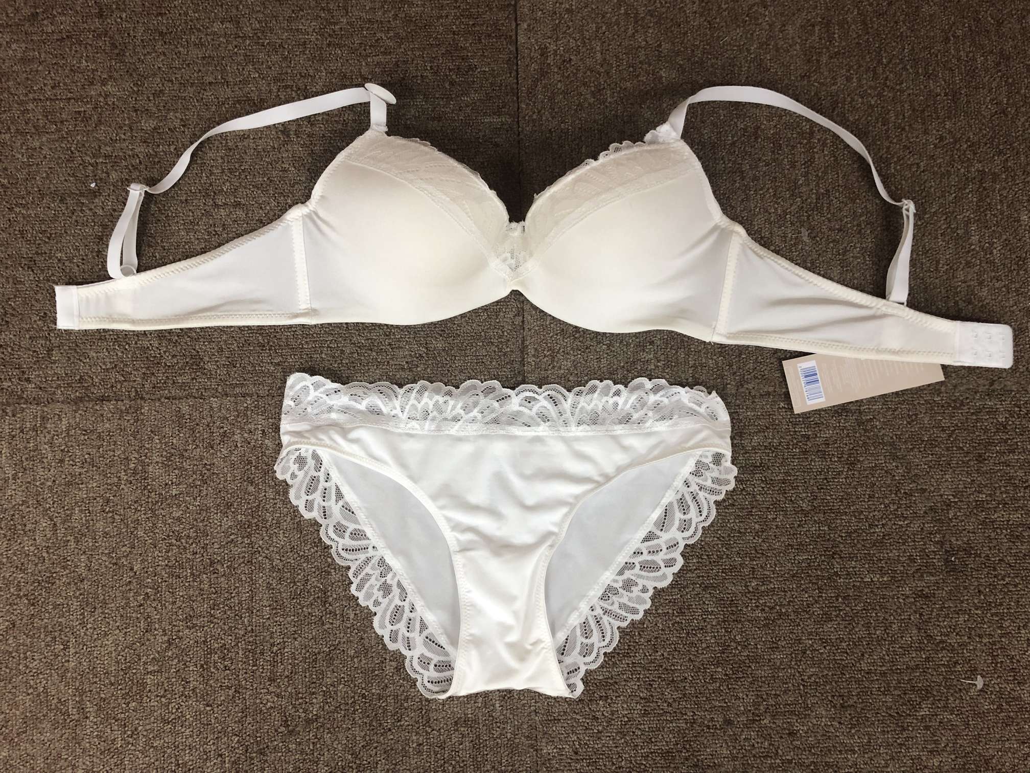 Ladies Bra Set