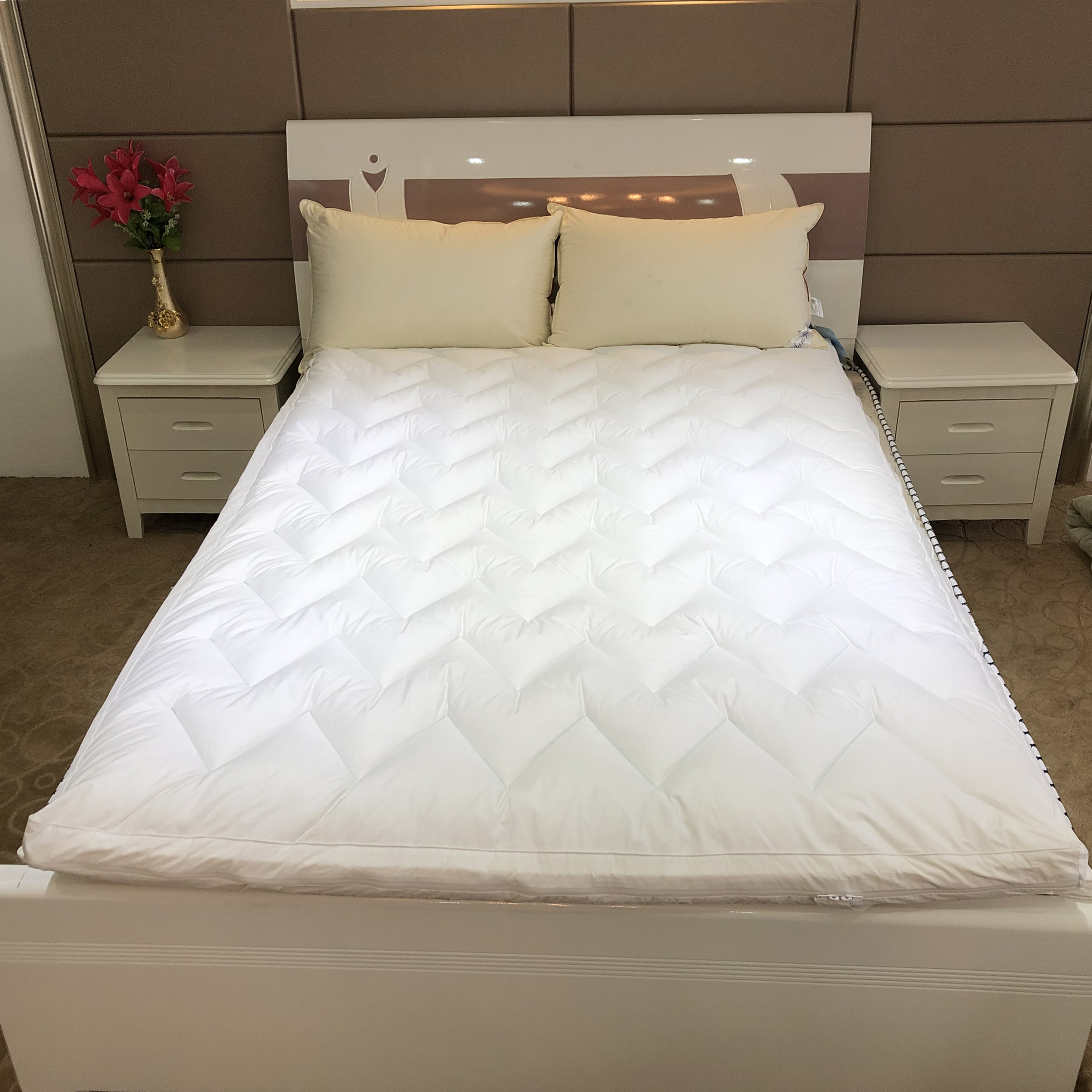 “QUILTED STYLE”mattress protector