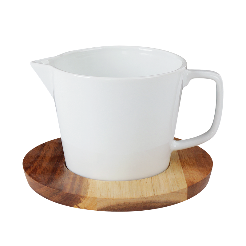 S/2 Gravy Boat With Wood Stand