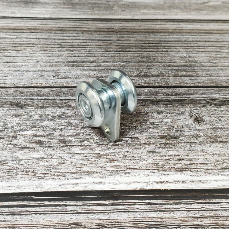 Sliding door roller