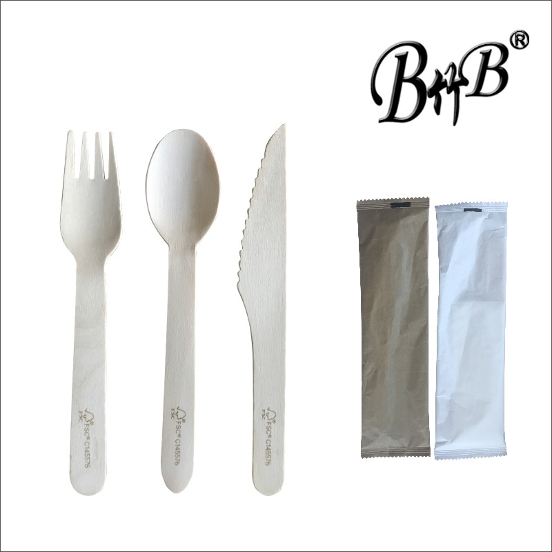 Disposable wooden cutlery