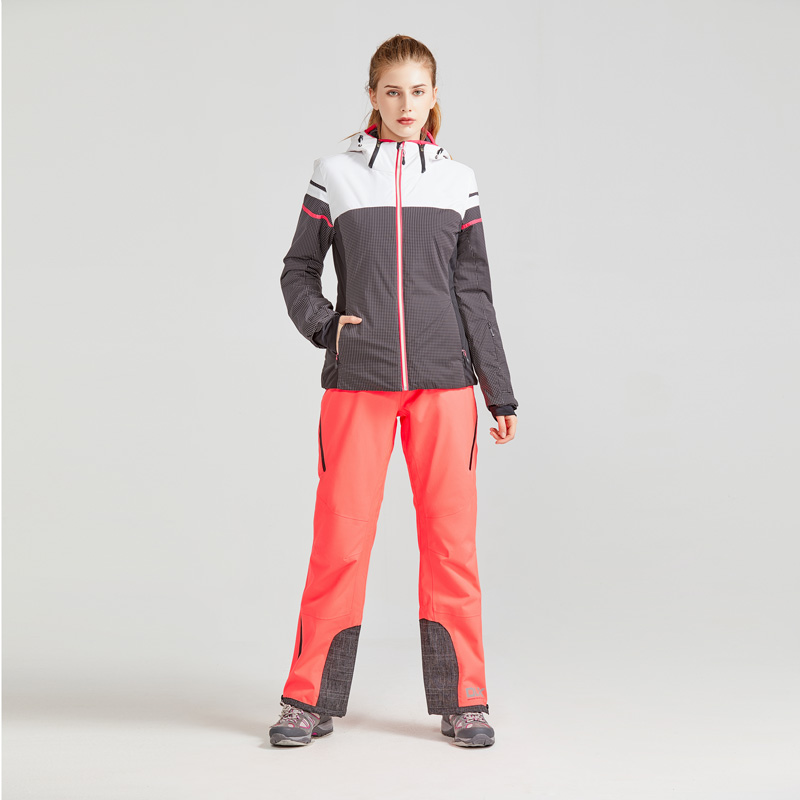 woman ski jacket