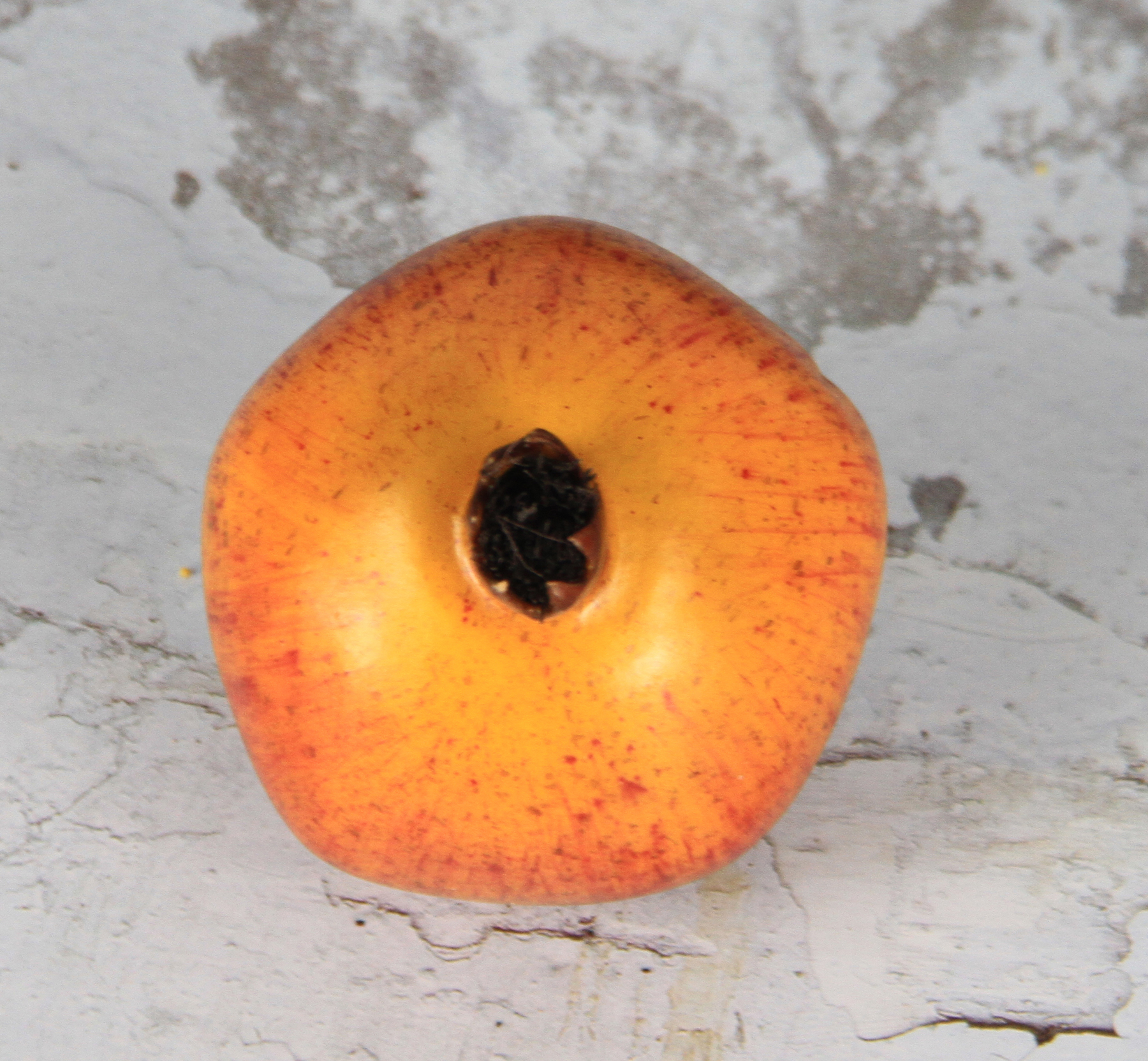8.5x7.3cm Handmade High Quality Artificial/Decorative Simulation Fruits Big Yellow Pomegranate