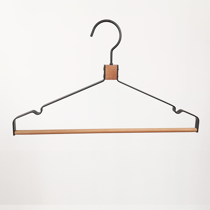 Flat metal hanger with beech wood bar