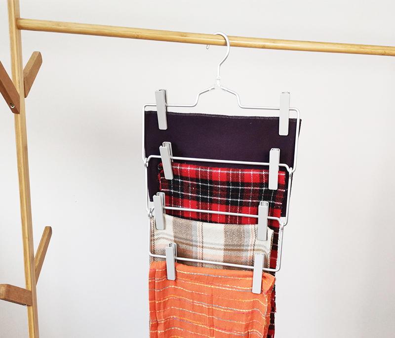 4 tiers foladable aluminum pants hanger with plastic clips