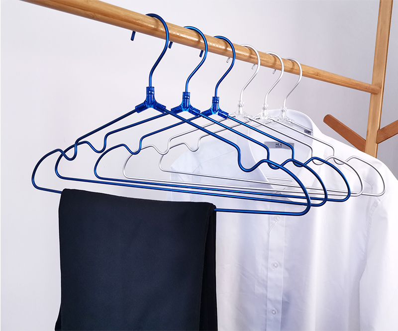 Turnable hook slim aluminum hanger