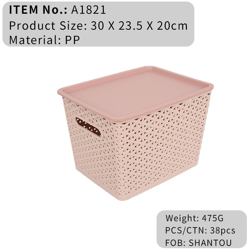 1821 Basket with lid