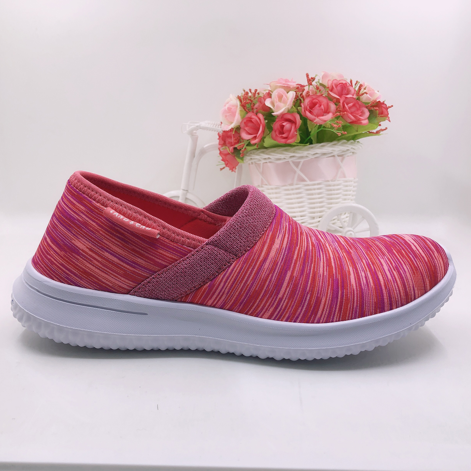 Casual shoes