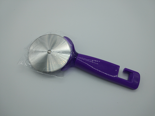 Pizza Cutter