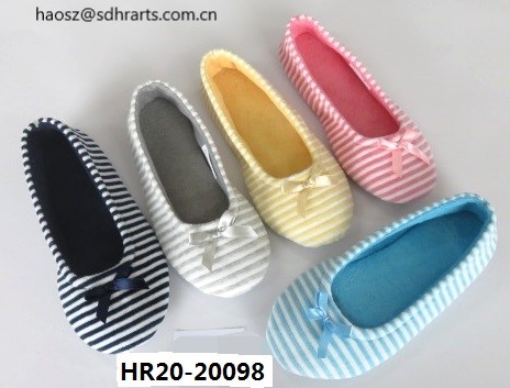 HIKING GROUP SHANDONG HR ARTS & CRAFTS IMP. & EXP. CO.,LTD. – vestido de noche 3