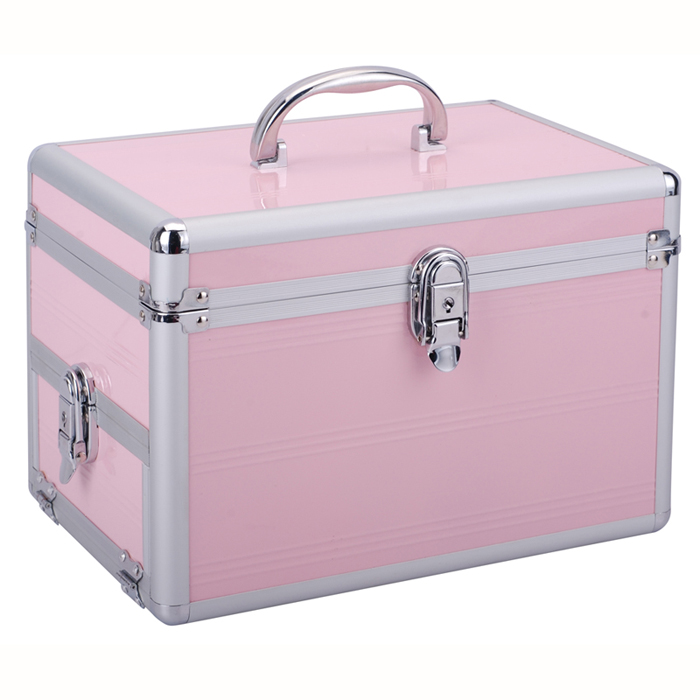 Aluminium cosmetic case