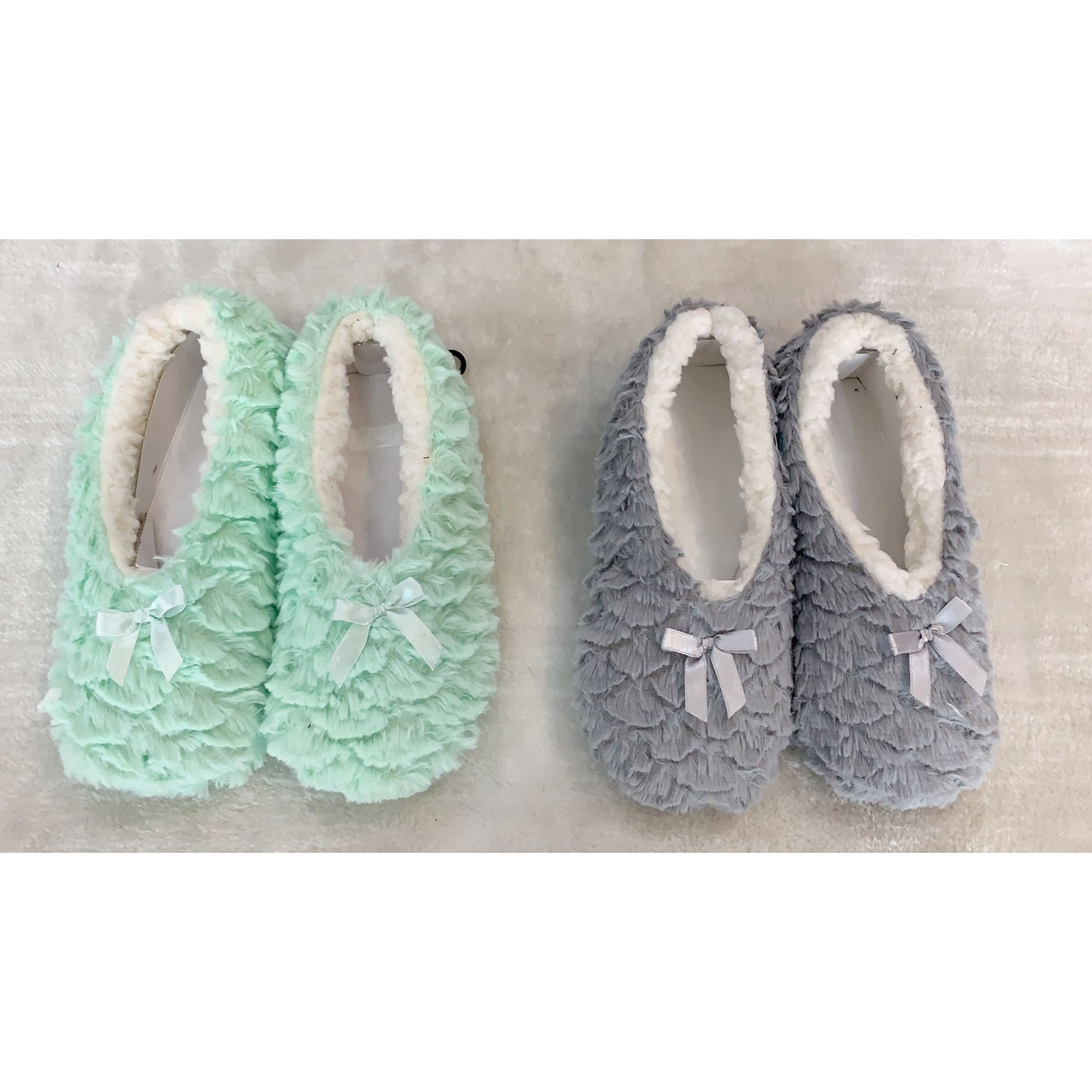 Indoor slippers