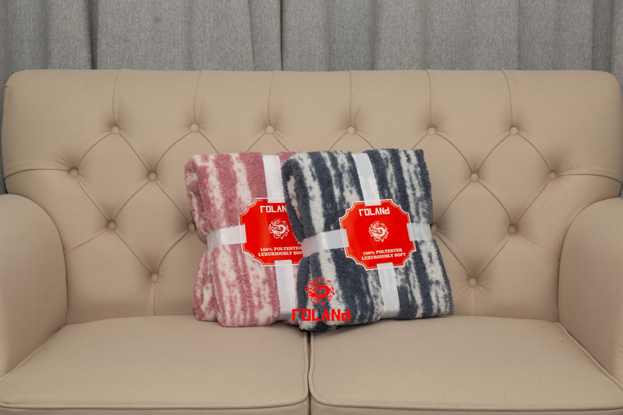 Printed & Cationic Flannel Or Micro Plush Blanket/Throw