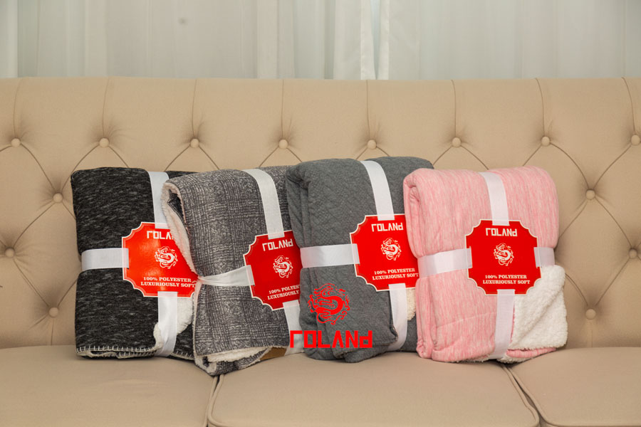 Poly/Cotton Jersey With Sherpa Backside 2 Layer Blanket/Throw