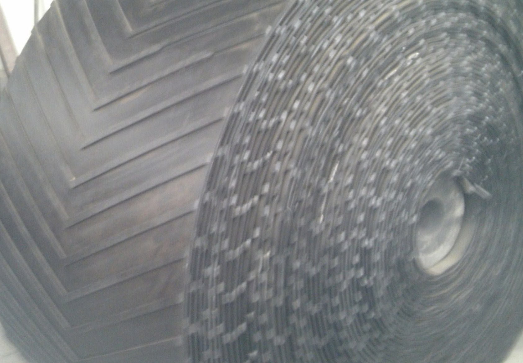 ZHEJIANG HONGDA RUBBER CO., LTD. – molde de inyección 1