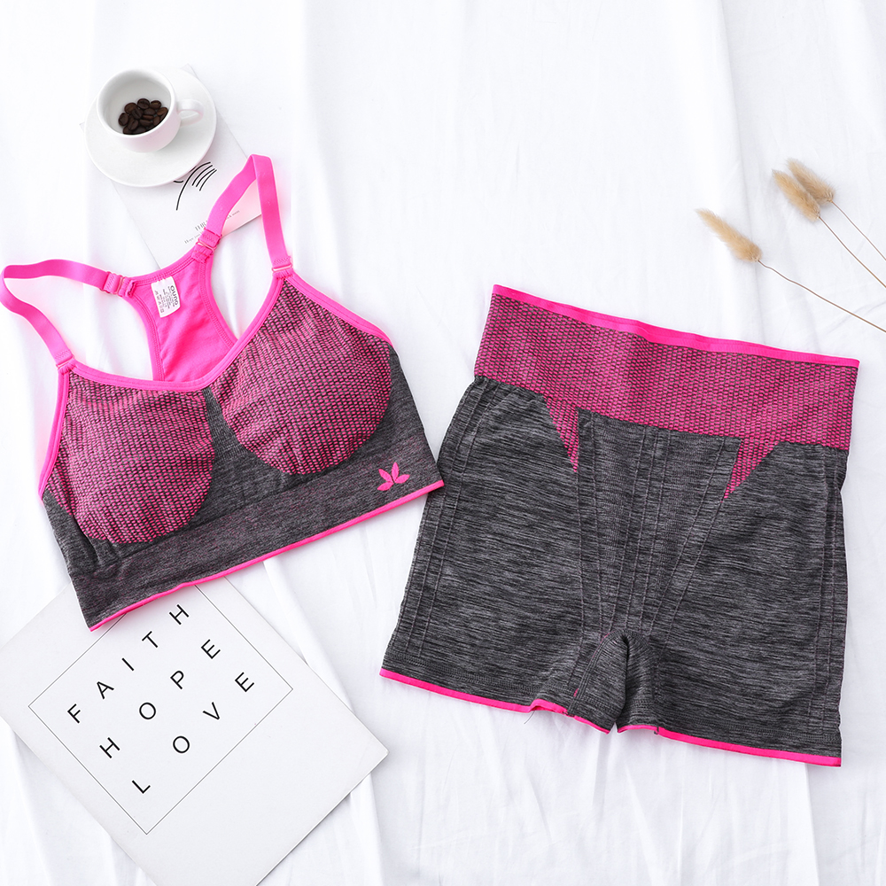 Ladies seamless sport bra set