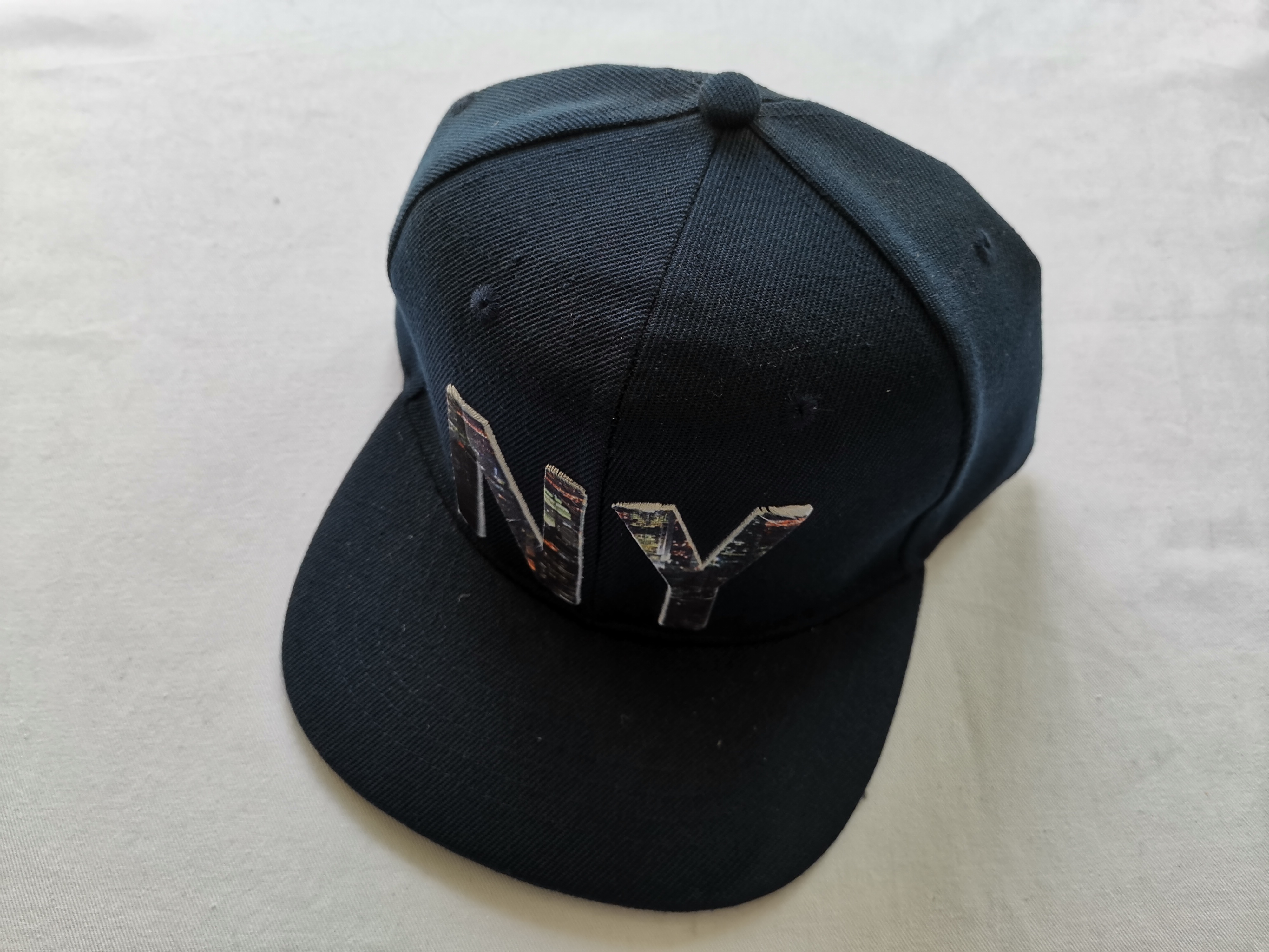 Snapback cap