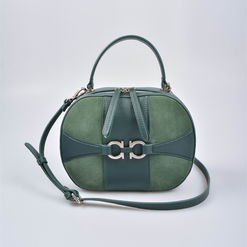Leather handbag/cross bag