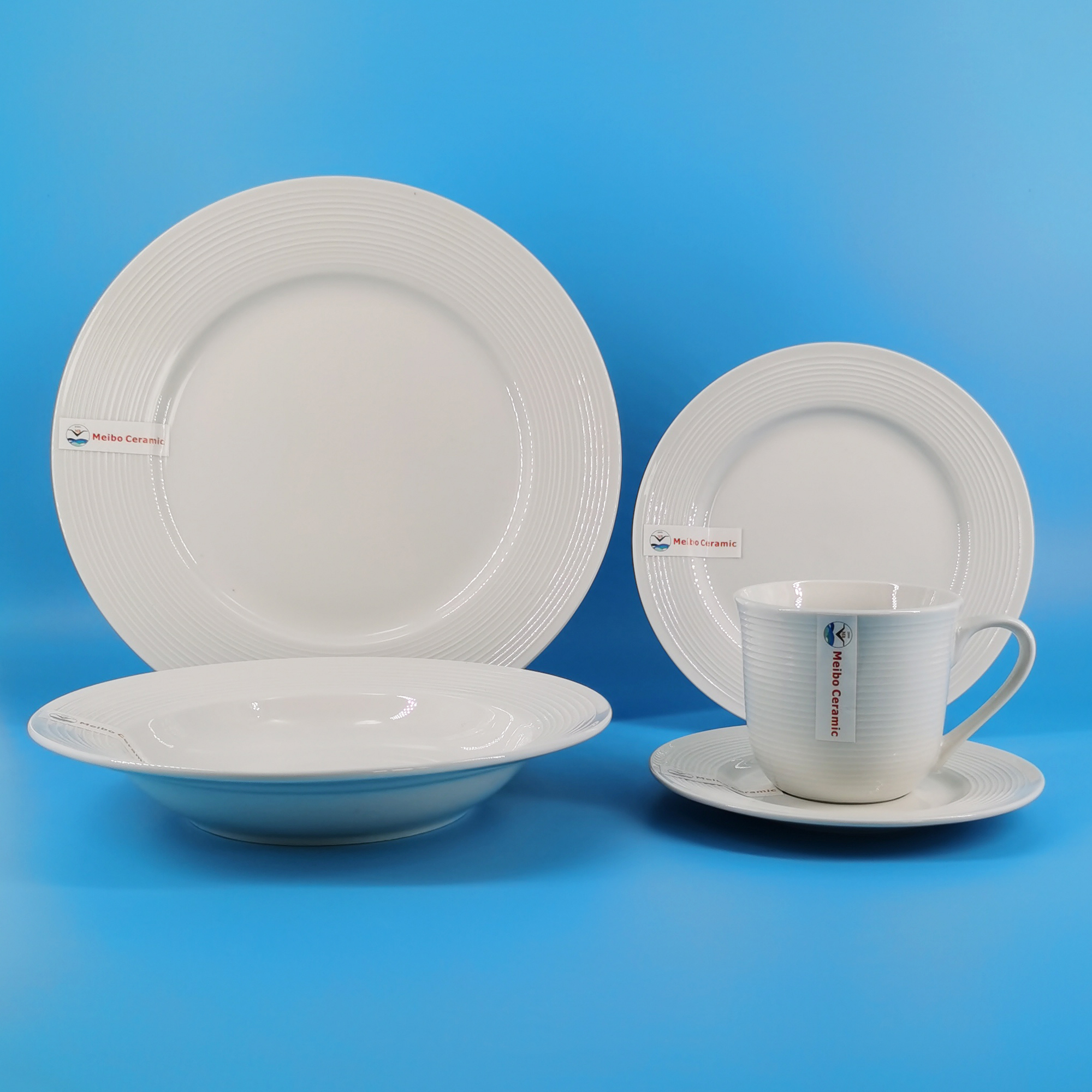 20pc fine thread embossed porcelain dinner set