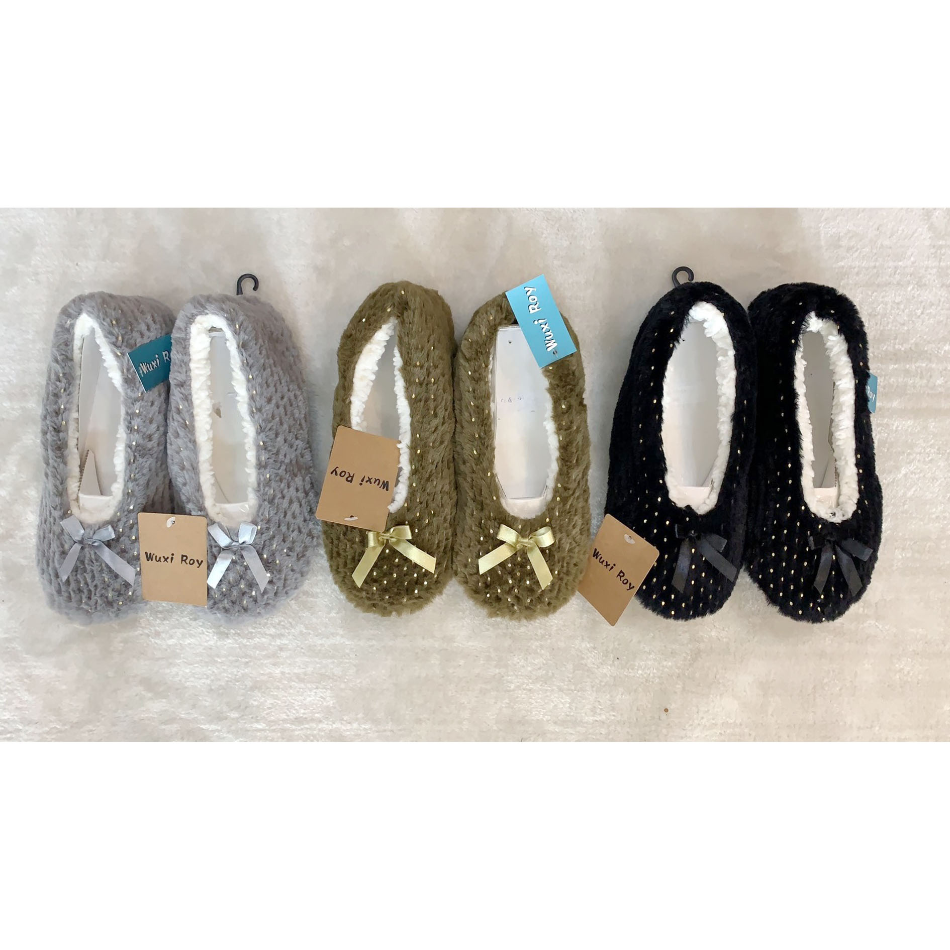 Indoor slippers