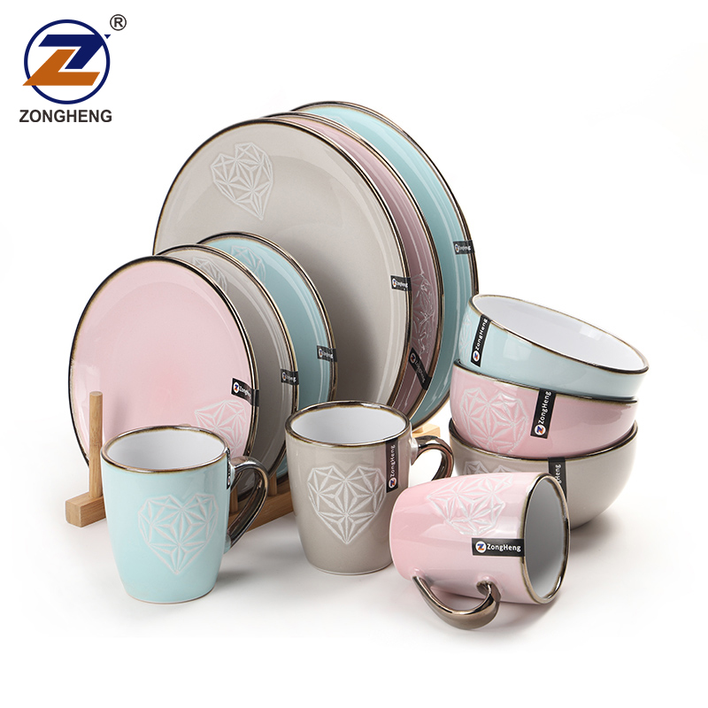 16pcs Embossed Dinner Set With Loving Heart Design