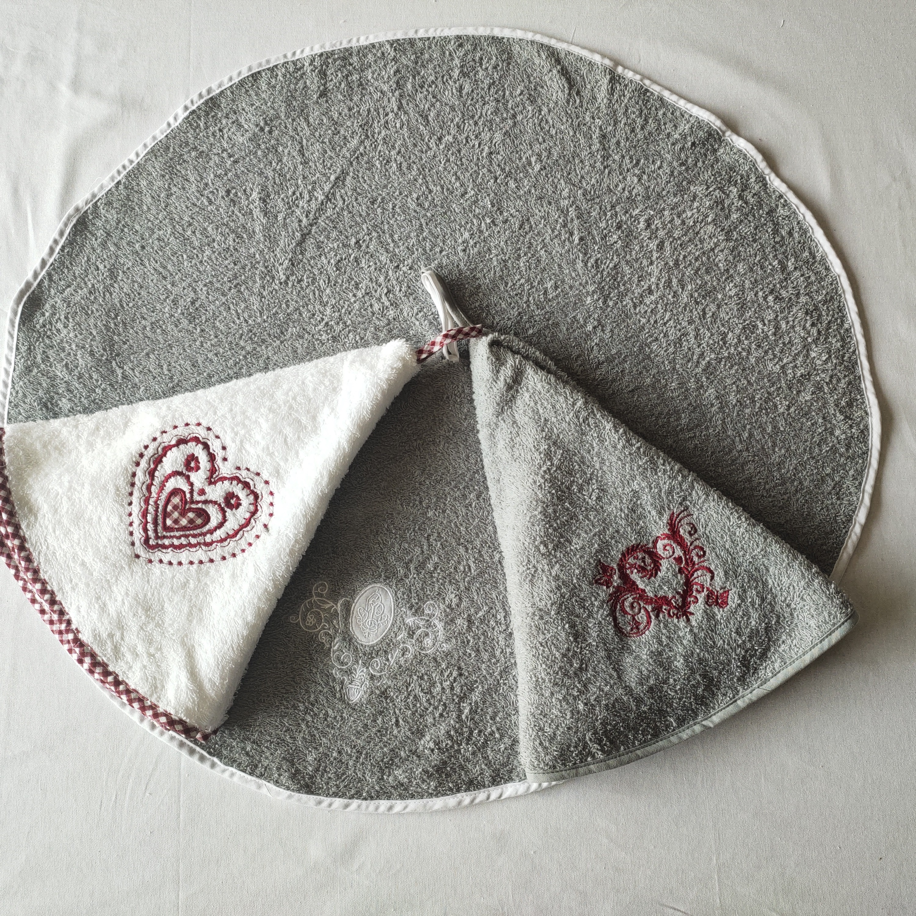 round embroidery kitchen towel