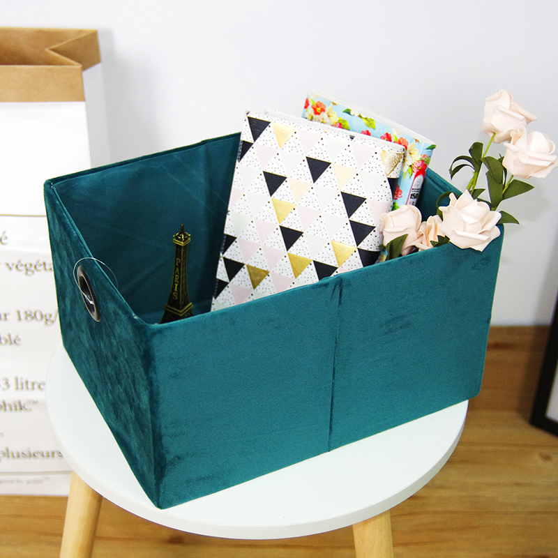Velvet paper straw storage box