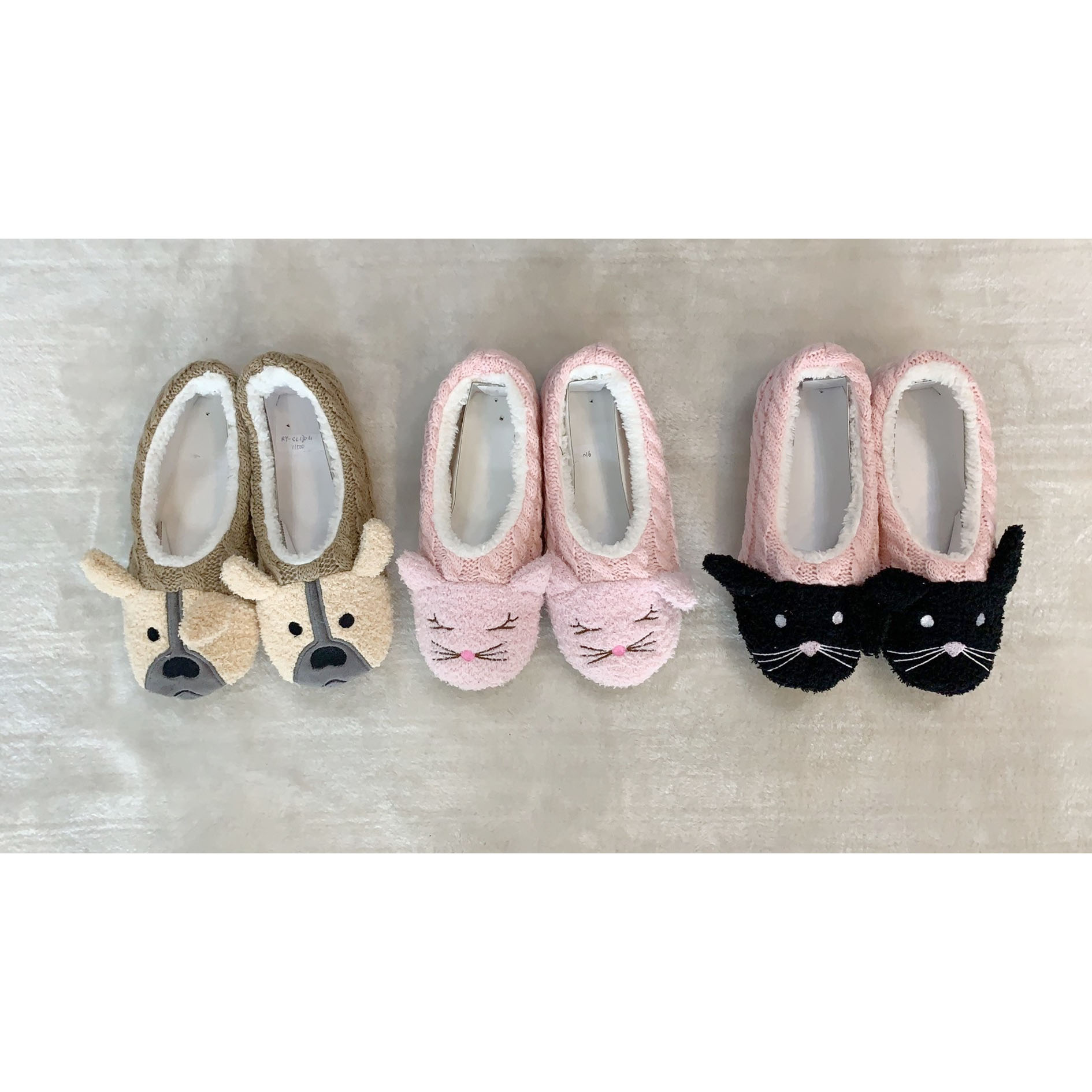 Indoor slippers