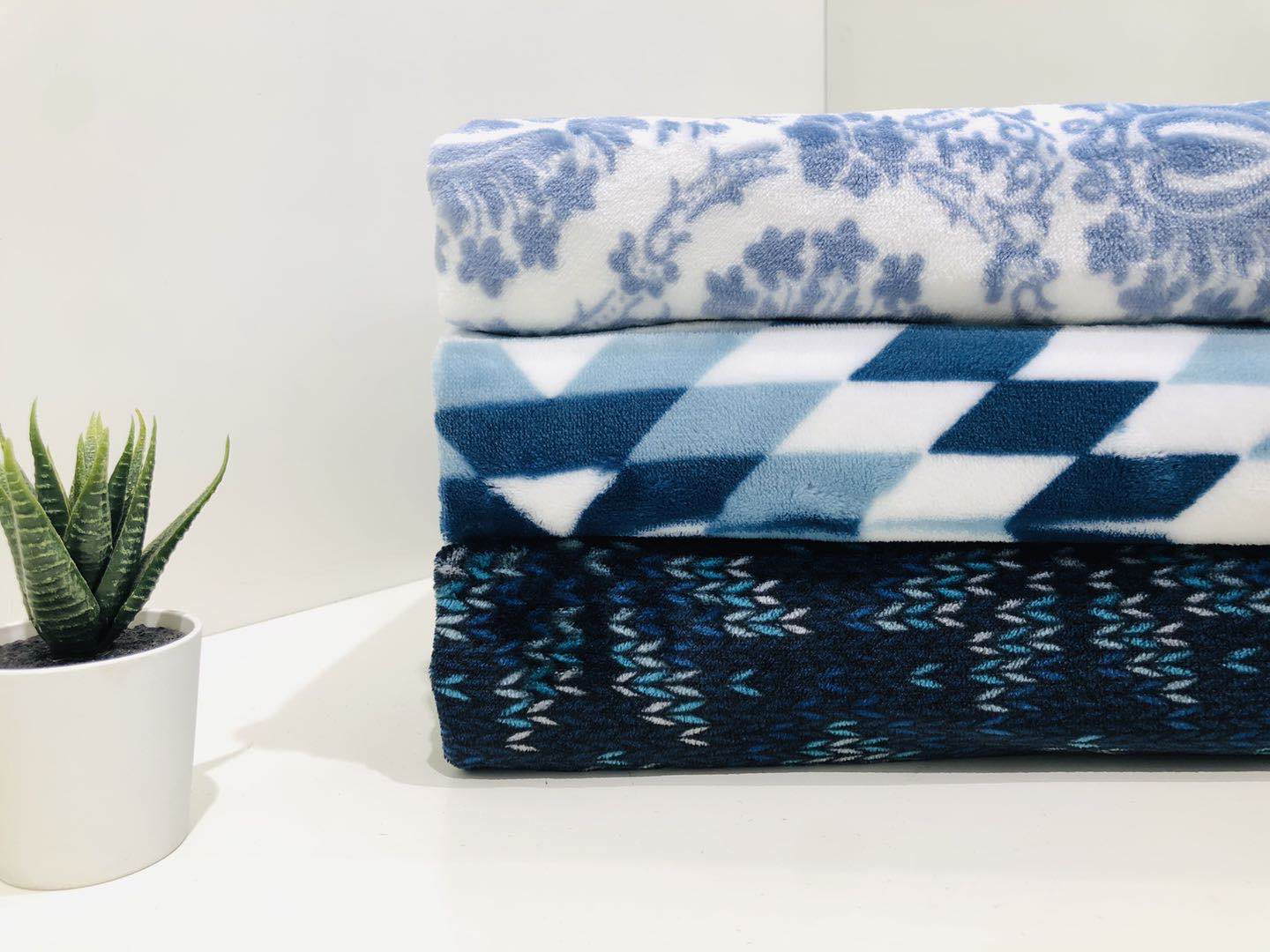 Printed flannel blanket