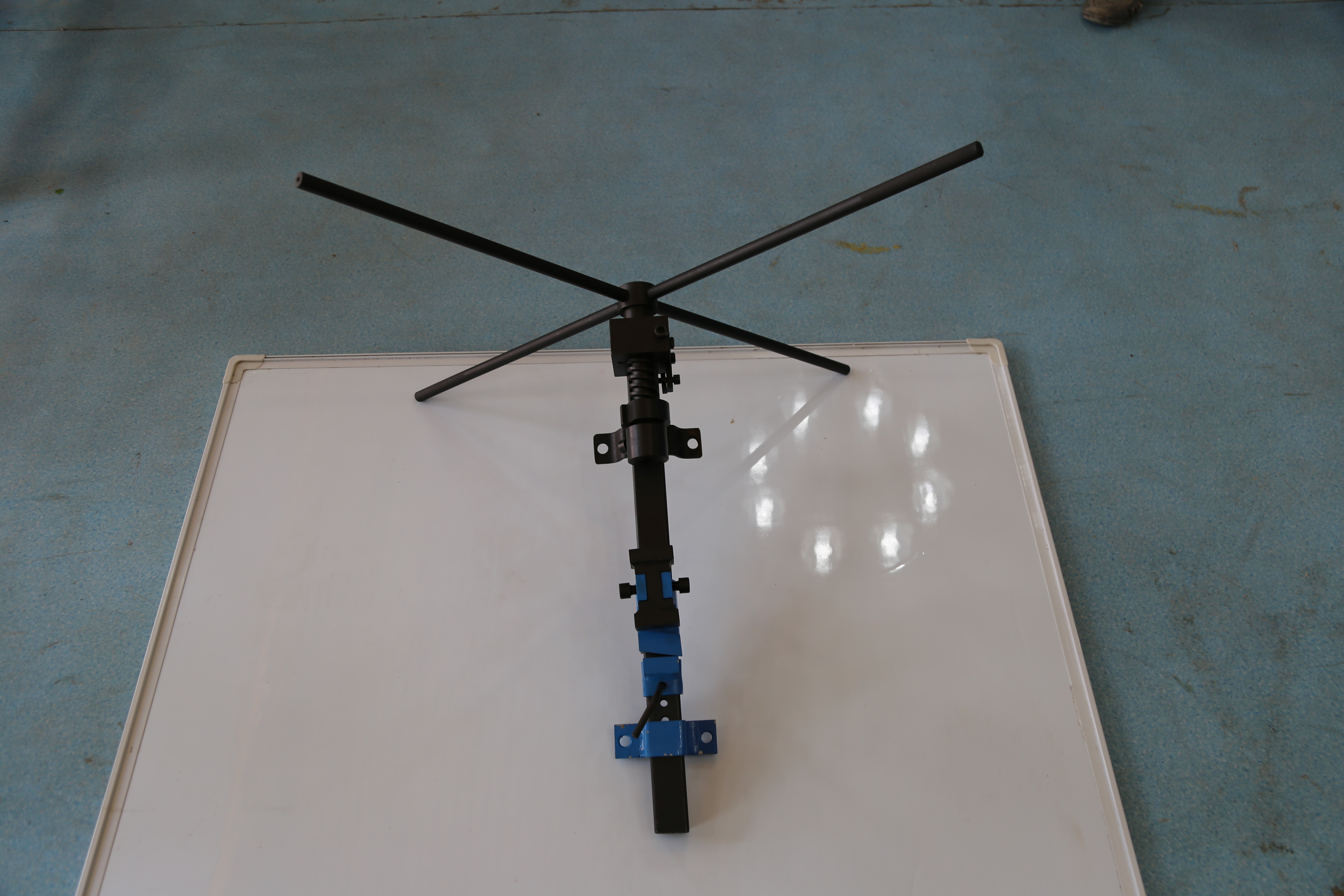 Manual Lantern Processor