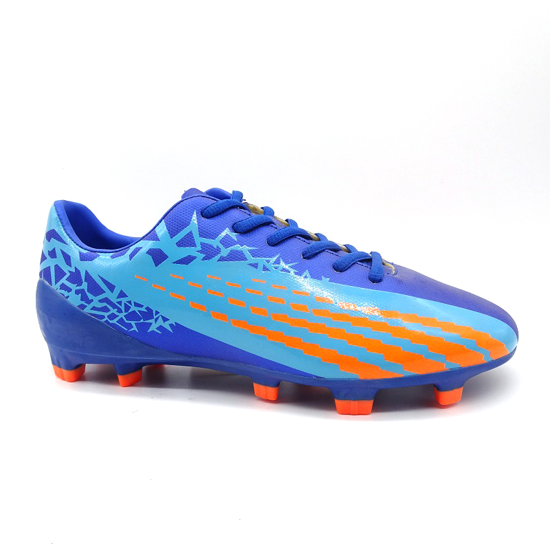 Kid football fashion shoe