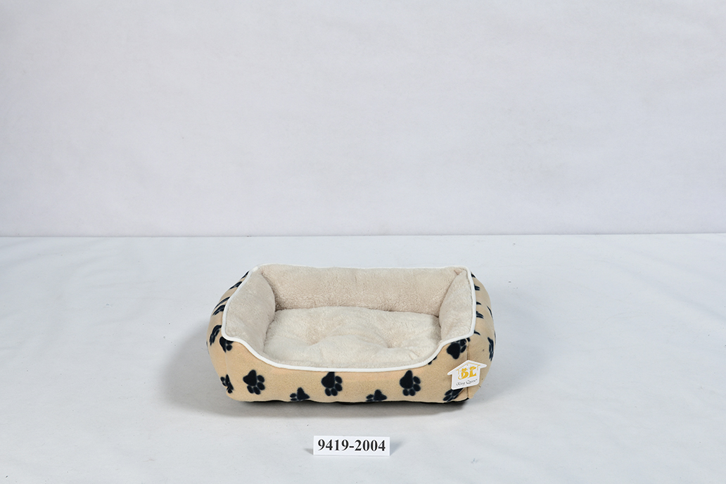 Square pet bed