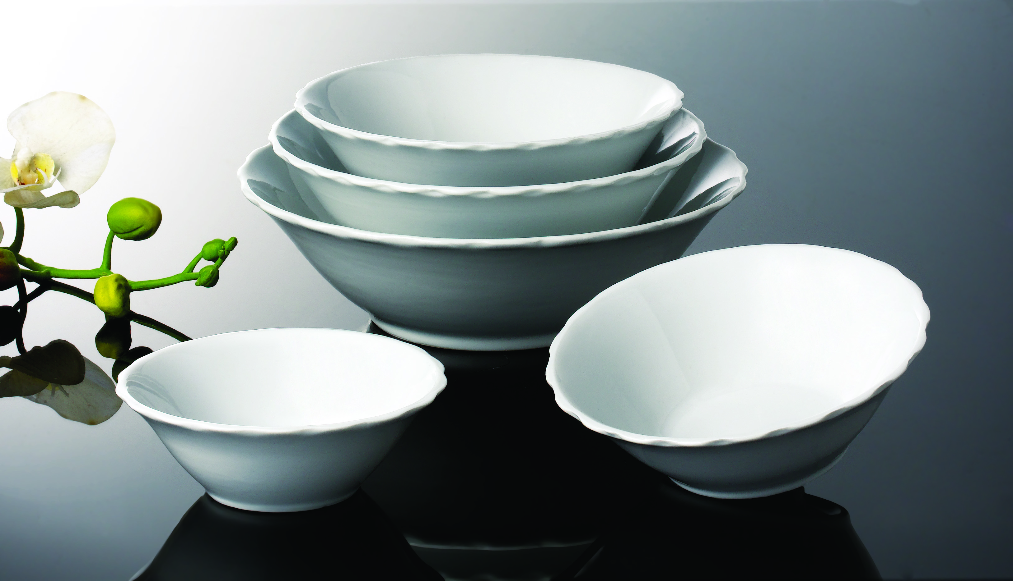 Cut Round Salad Bowl