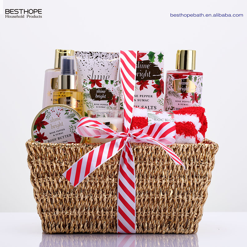 Custom christmas shower gel lotion essential oil sock basket gift set