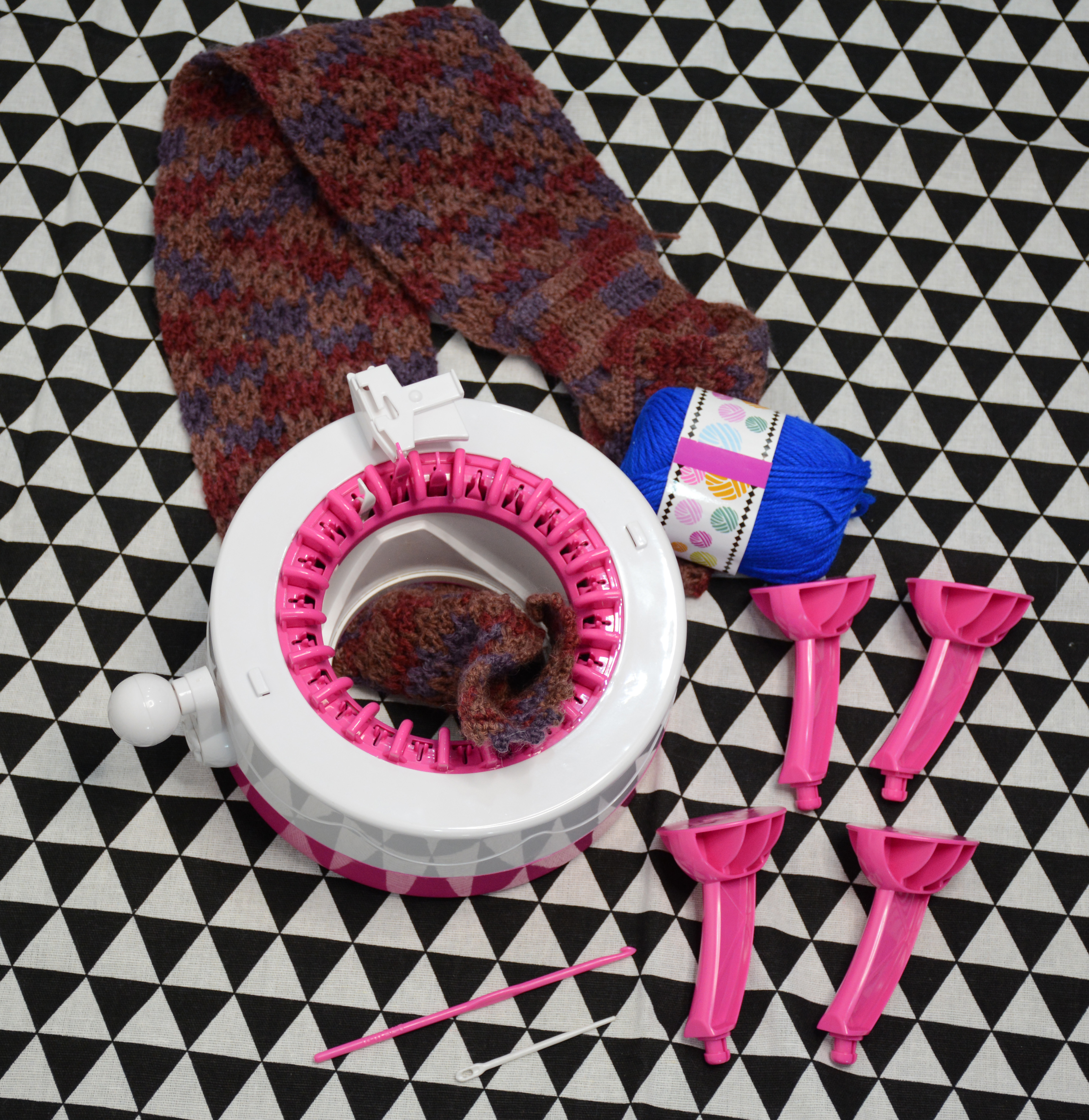 Knitting Machine