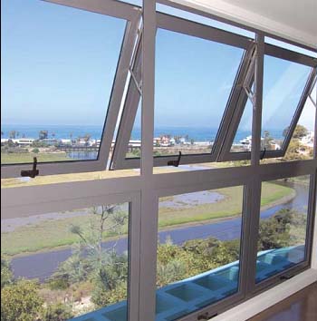 Aluminium casement or Hinged window