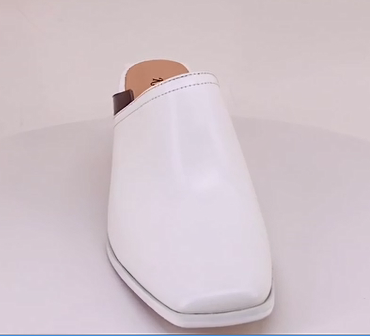 Women's sandals