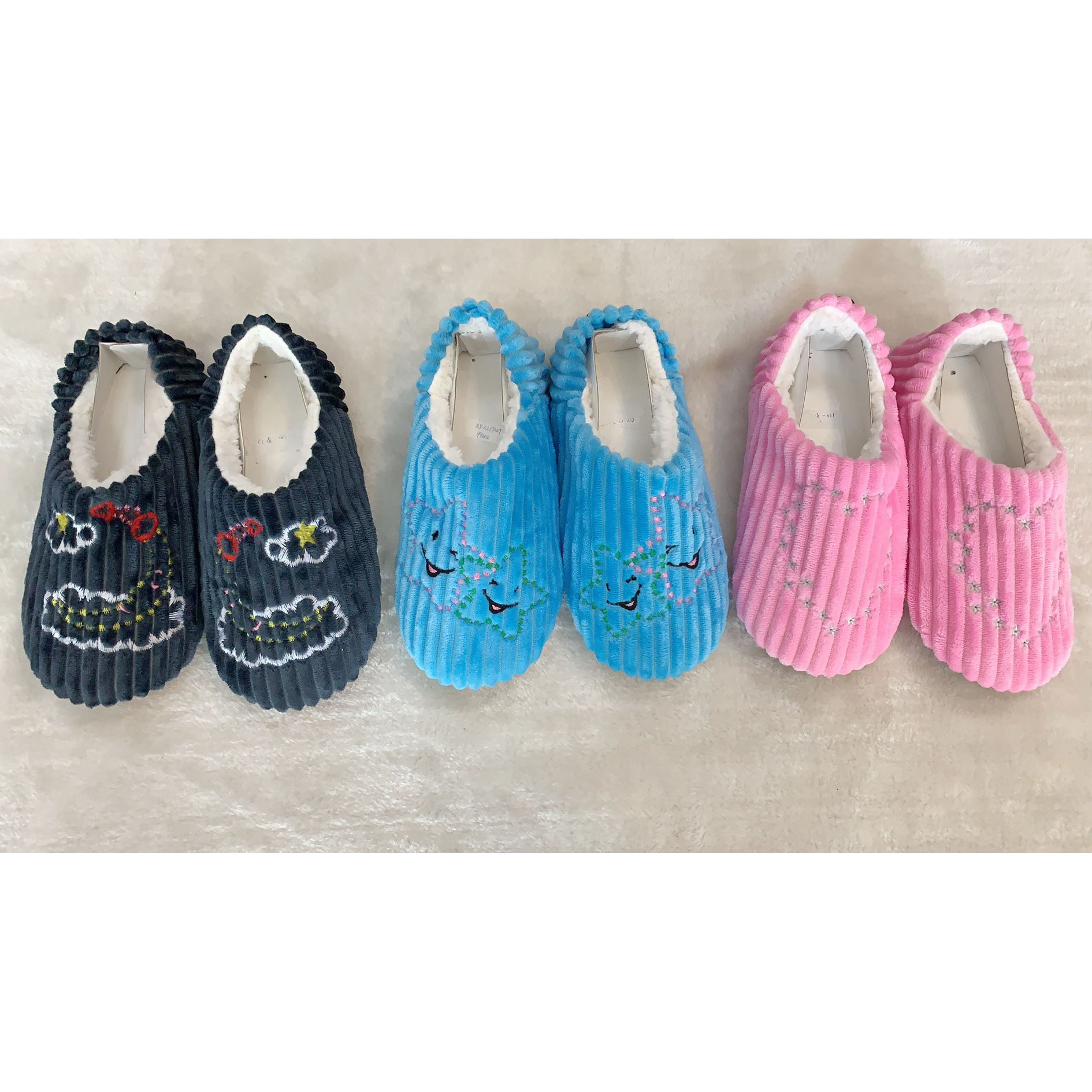 Indoor slippers