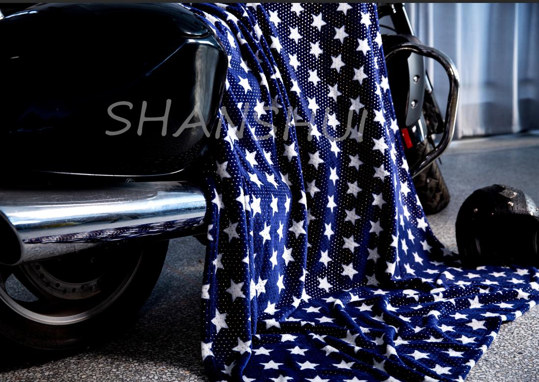 Flannel blanket